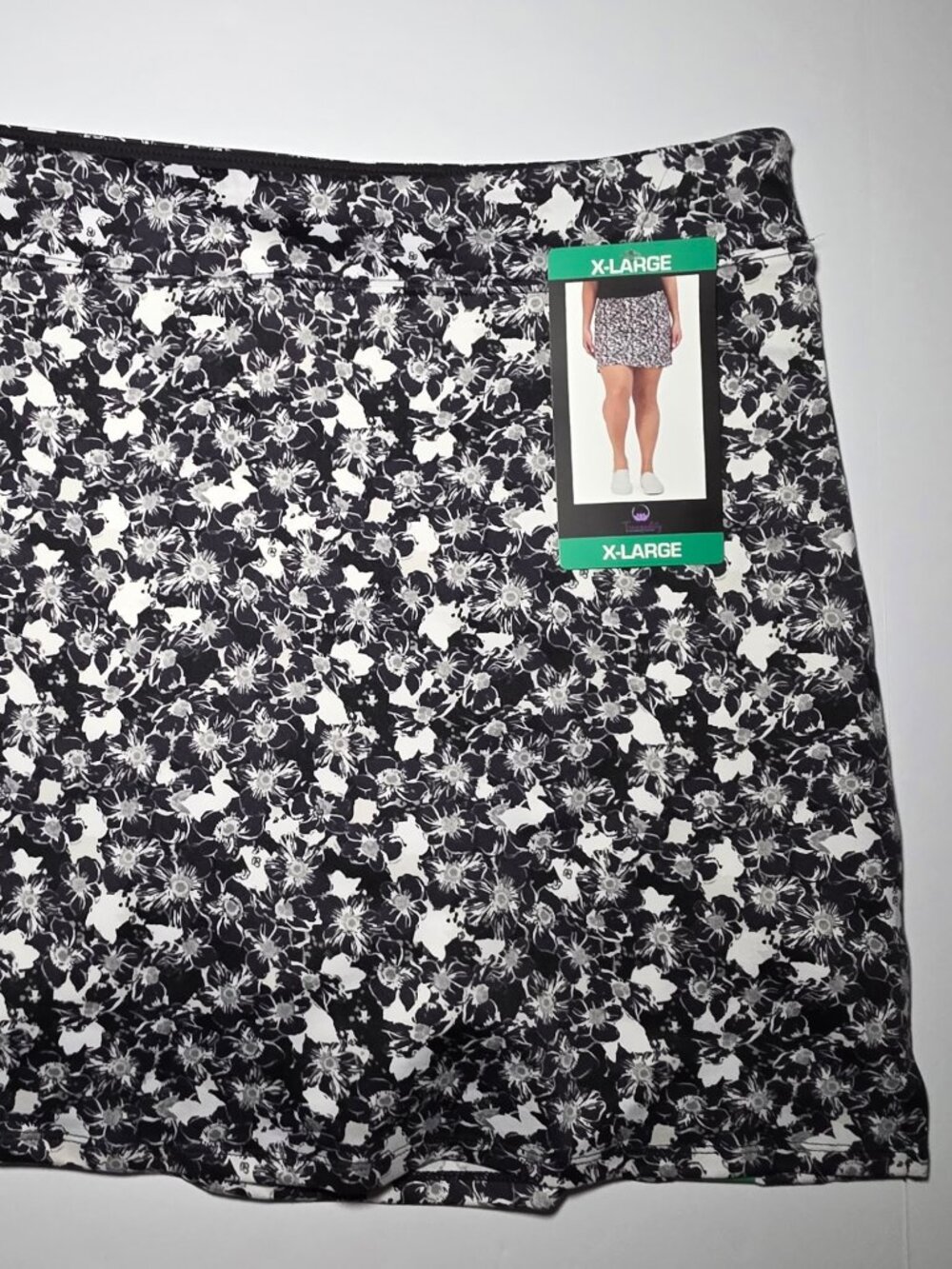Tranquility Womens Black and White Floral Pattern Skort Size XL New With Tags